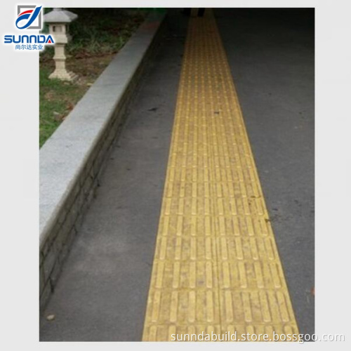 2016 cheap building materials non slip blind tracks brick for outdoor street flooring